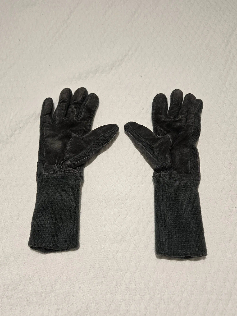 Preloved Leather Suede Gloves